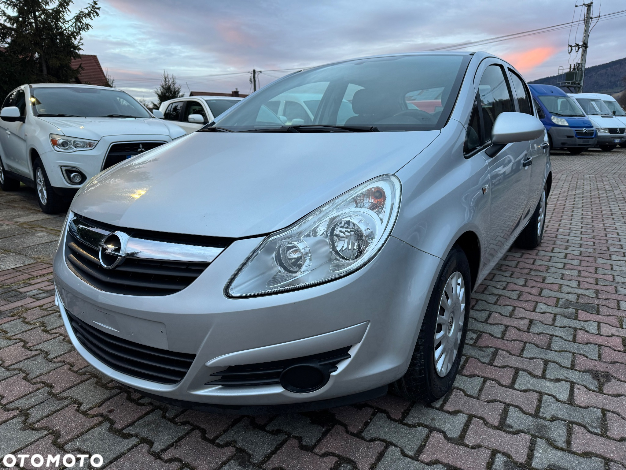 Opel Corsa - 10