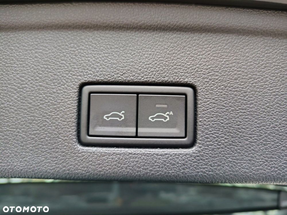 Volkswagen Touareg 3.0 V6 TDI 4Motion R-Line - 18