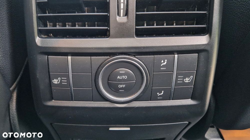 Mercedes-Benz ML 350 BlueTEC 4MATIC 7G-TRONIC - 25