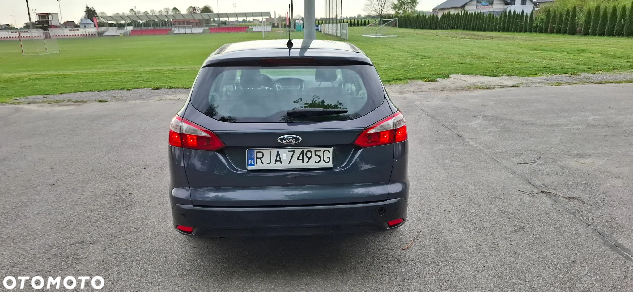 Ford Focus 1.6 TDCi DPF Champions Edition - 13