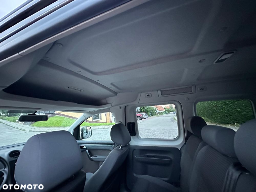 Volkswagen Caddy Highline - 15