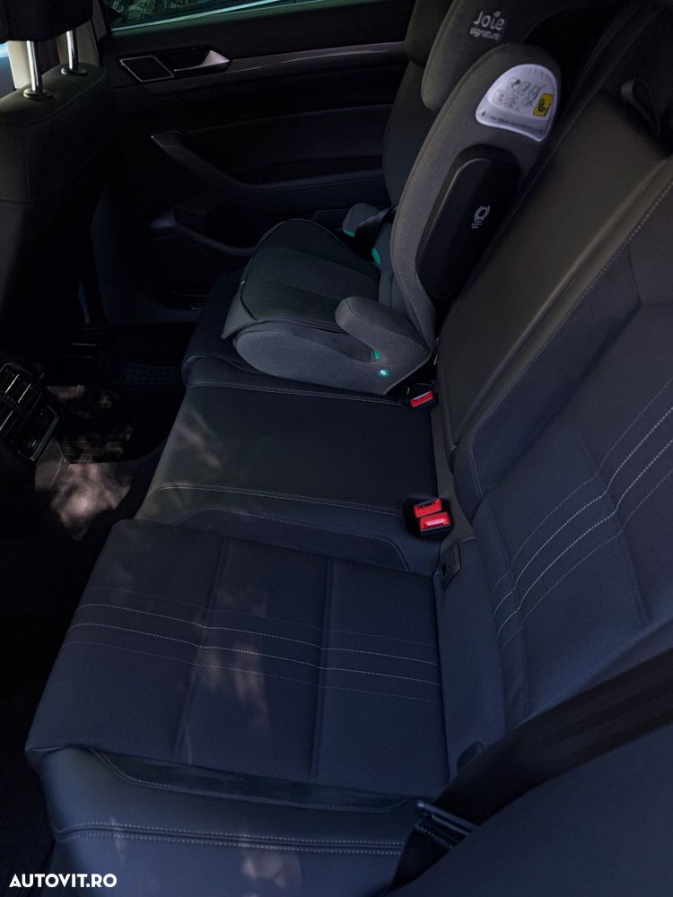 Volkswagen Passat Alltrack - 9