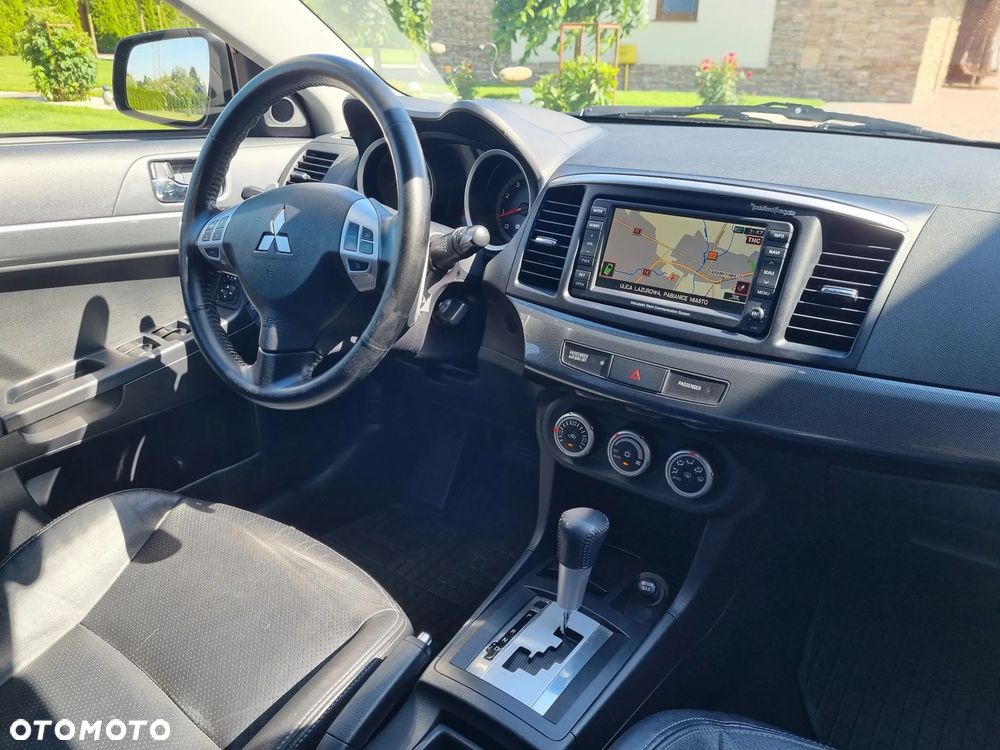 Mitsubishi Lancer - 13