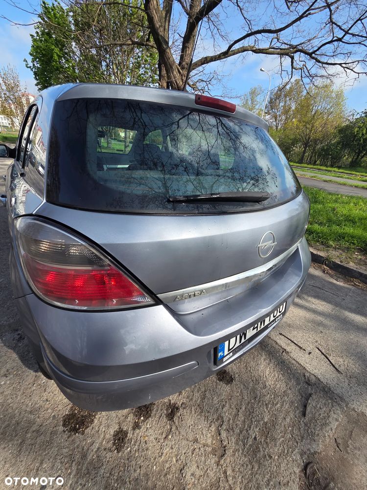 Opel Astra 1.6 Enjoy - 28