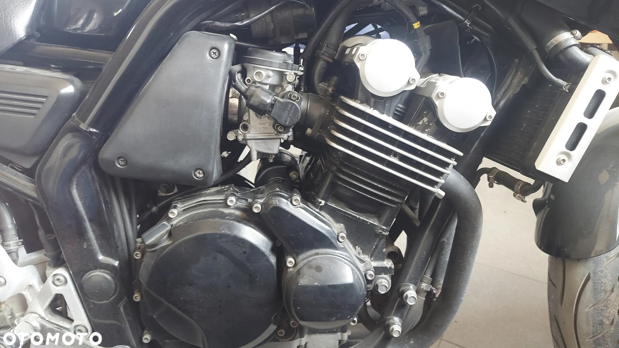 Yamaha FZ - 10