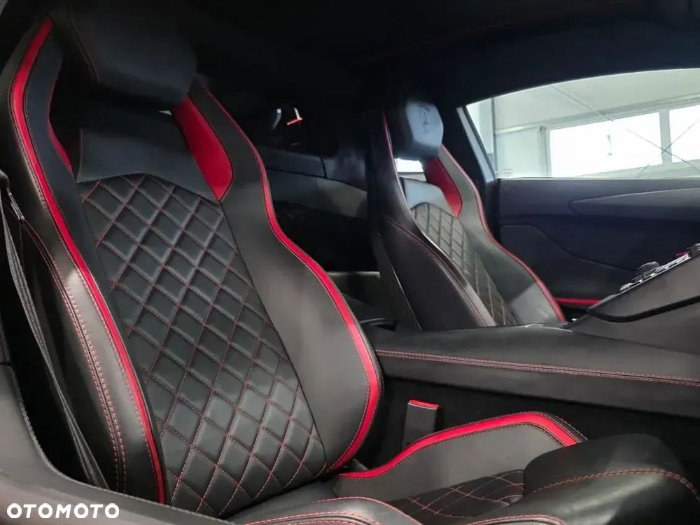 Lamborghini Aventador S - 15