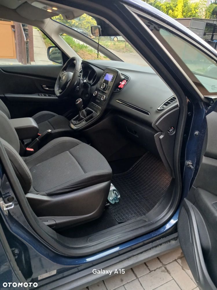 Renault Scenic 1.2 TCe Energy Life EU6 - 9