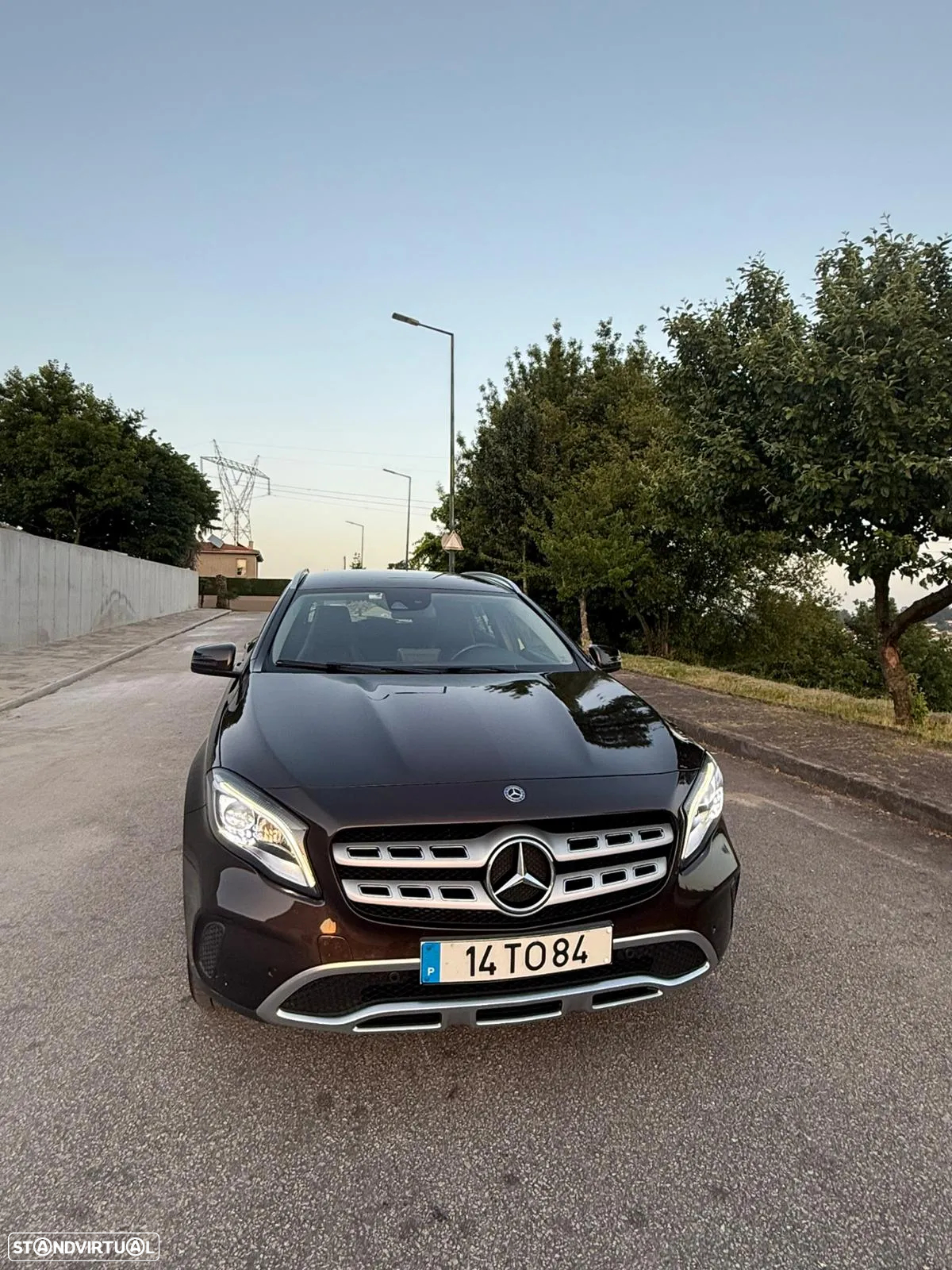 Mercedes-Benz GLA 180 d Aut. - 2