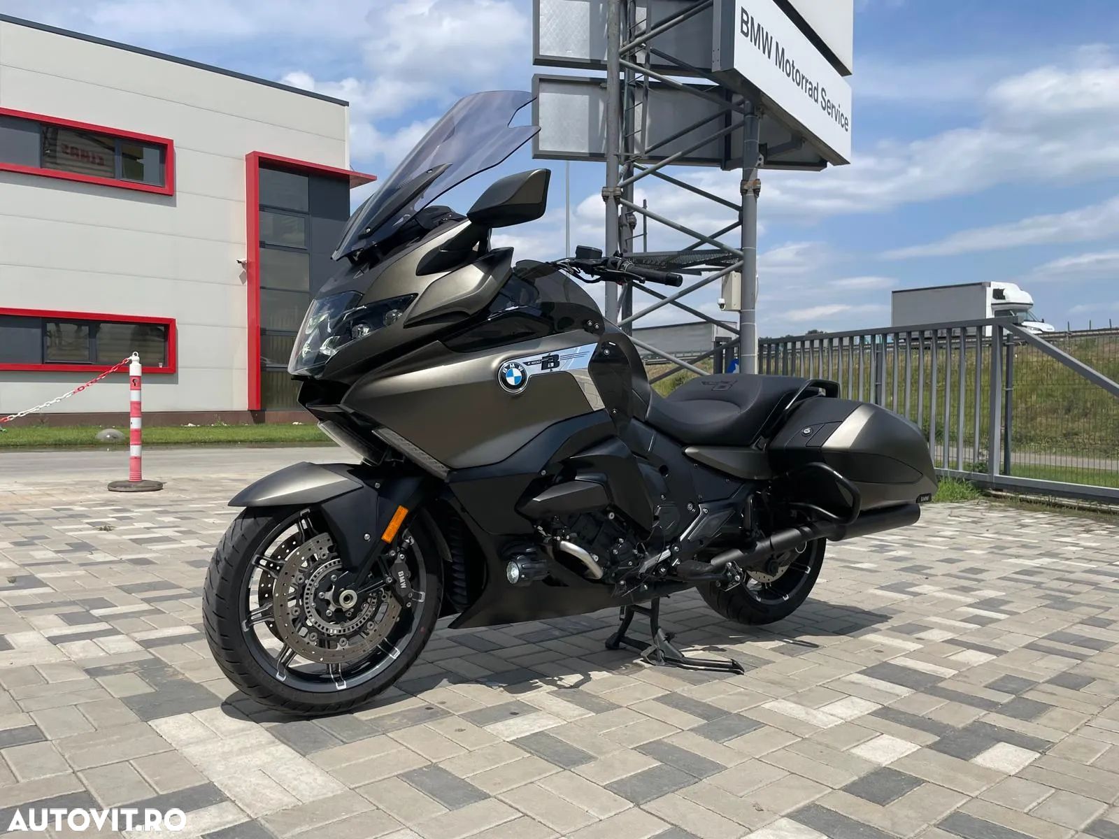 BMW K1600B - 1