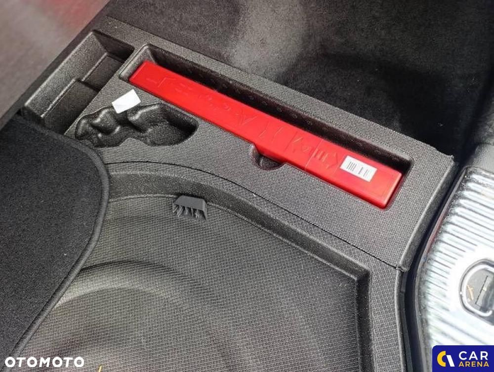 Ford Mondeo 2.0 TDCi Ambiente - 17