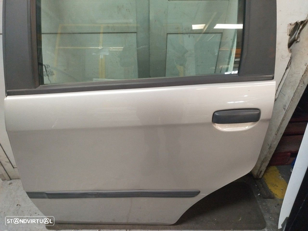 Porta Tras Esq Fiat Idea (350_)