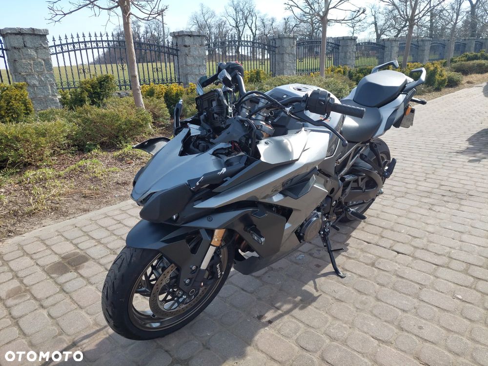 Suzuki GSX 1000 - 1