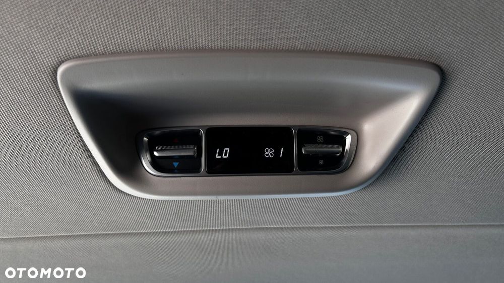 Mercedes-Benz Klasa V 300 d Avantgarde 9G-Tronic (ekstra d³) - 26