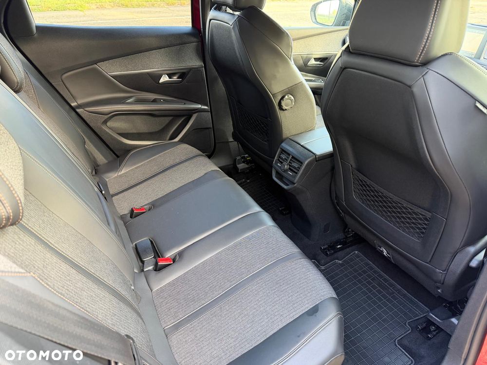 Peugeot 3008 - 11