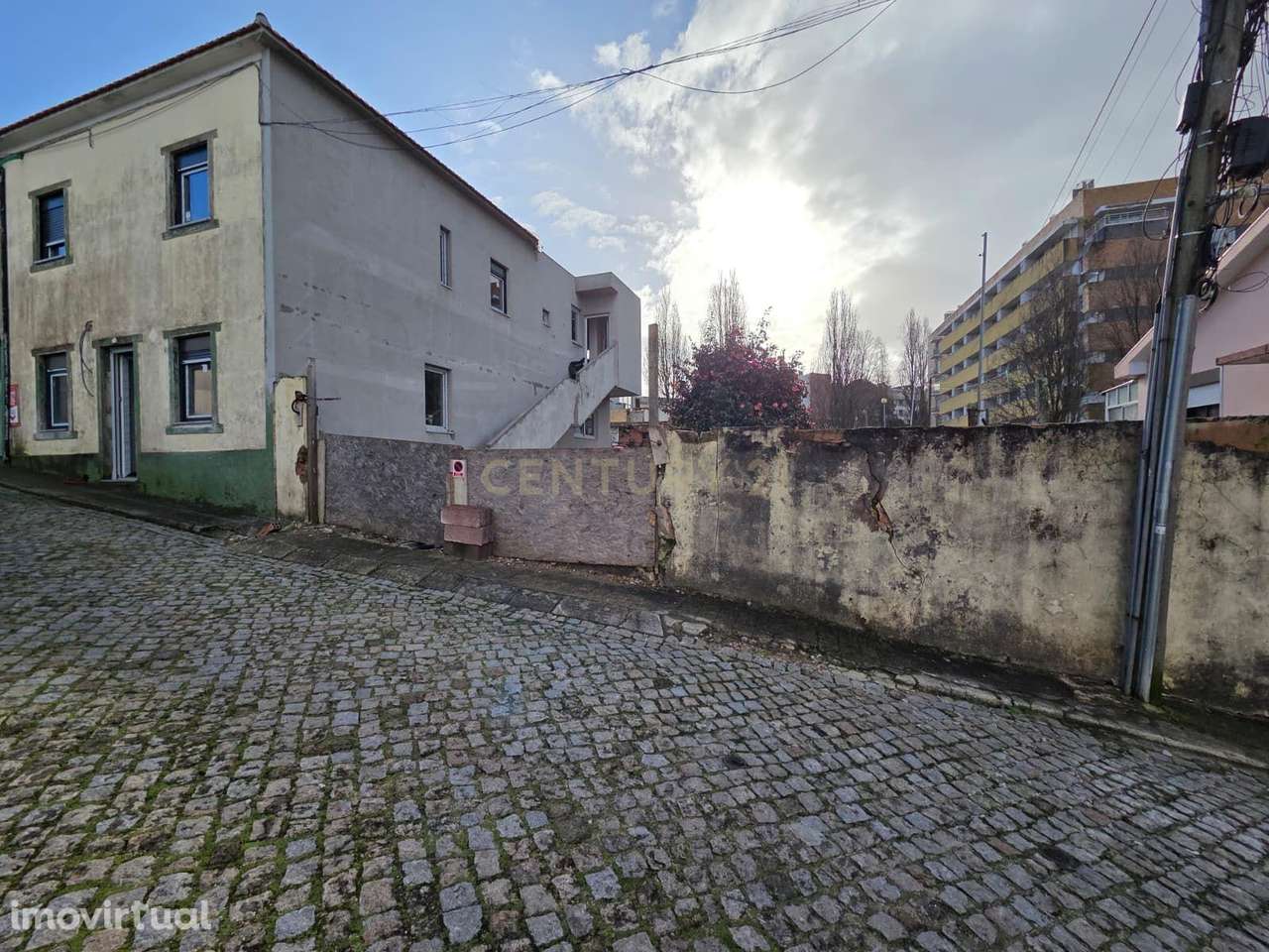 Andar Moradia T2 com Jardim e Aparcamento para 2 carros em Águas Santa - Grande imagem: 3/18