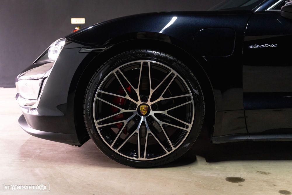 Porsche Taycan 4S - 4
