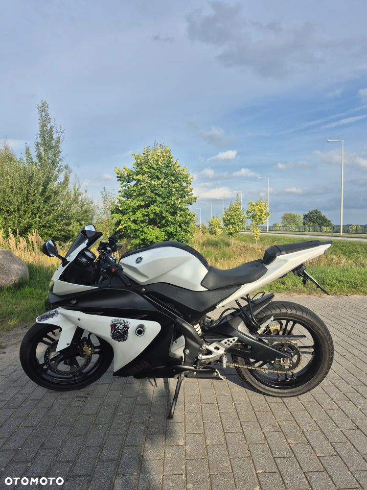 Yamaha YZF - 7