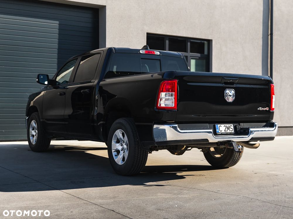 RAM 1500 5.7 Crew Cab Bighorn - 3