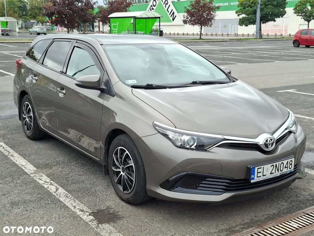 Toyota Auris 1.6 Active - 2