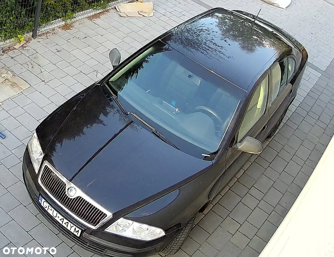 Skoda Octavia 1.6 Tour - 3