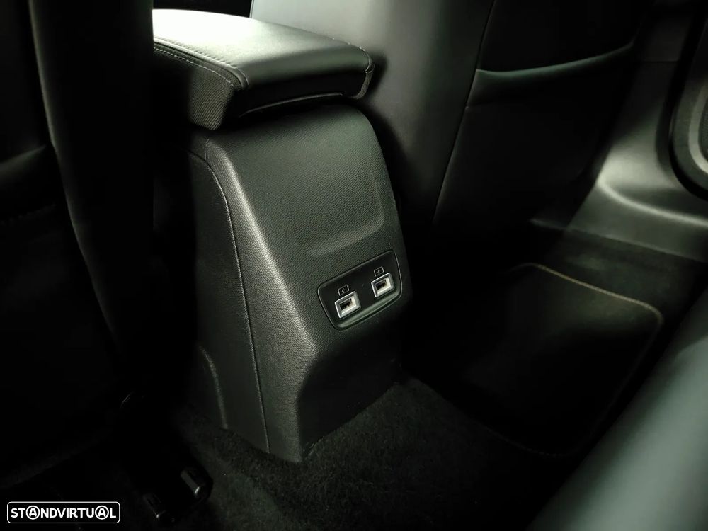 Peugeot 208 1.2 PureTech Allure Pack EAT8 - 42