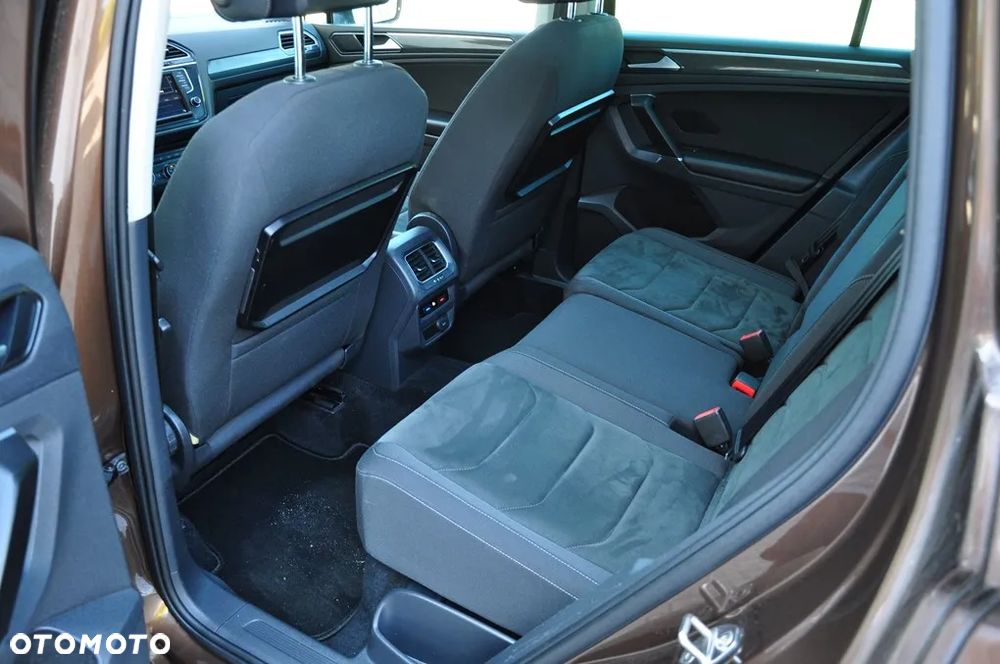 Volkswagen Tiguan 2.0 TDI SCR 4MOTION DSG Highline - 24