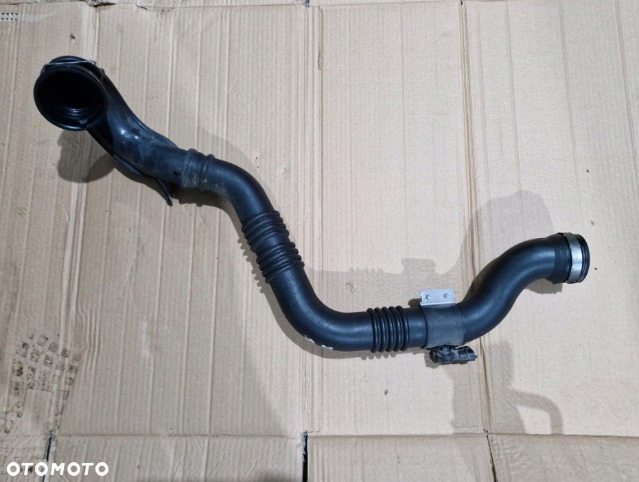 Rura przewód intercoolera Opel Astra J IV 13398481 AT6