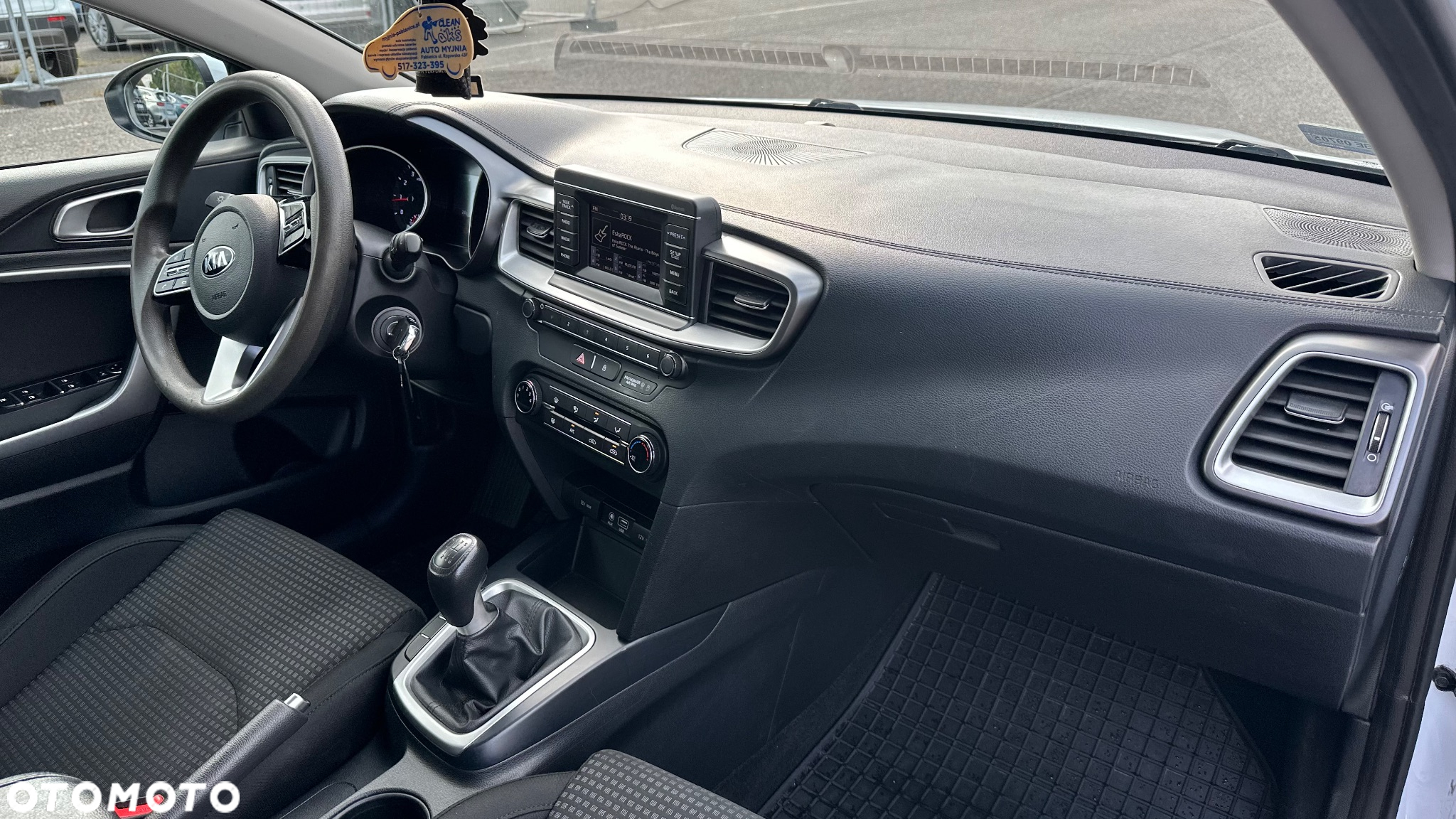 Kia Ceed 1.4 T-GDI M - 10