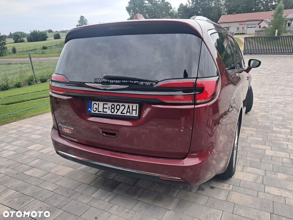 Chrysler Pacifica - 21