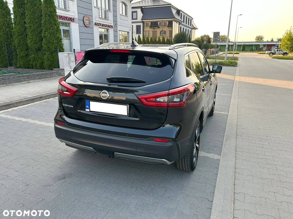 Nissan Qashqai 1.6 DIG-T Tekna+ - 4