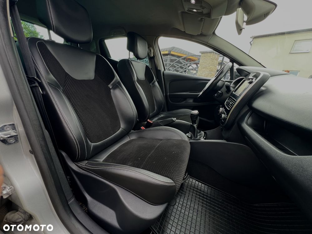 Renault Clio - 7