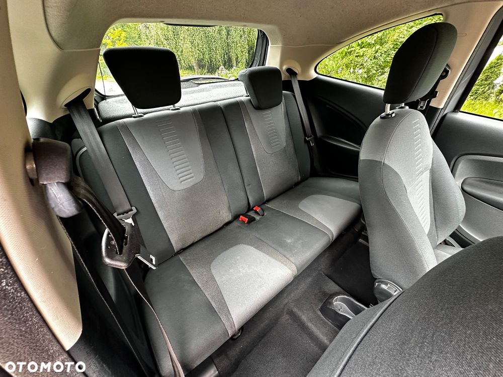 Ford KA 1.2 Titanium - 8