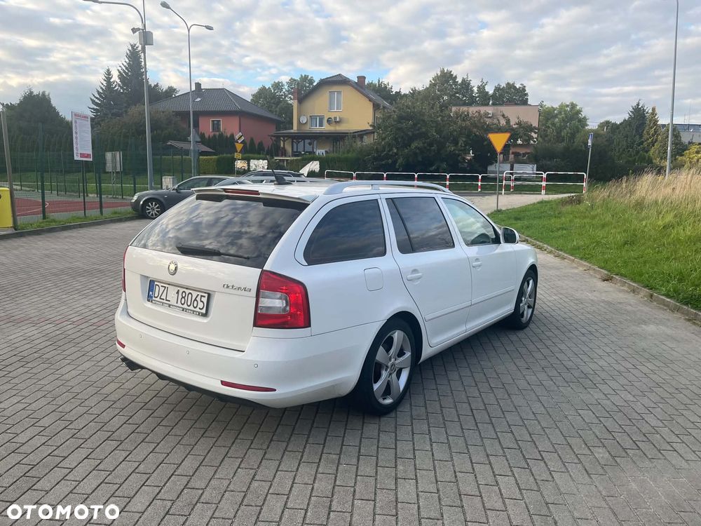 Skoda Octavia - 2