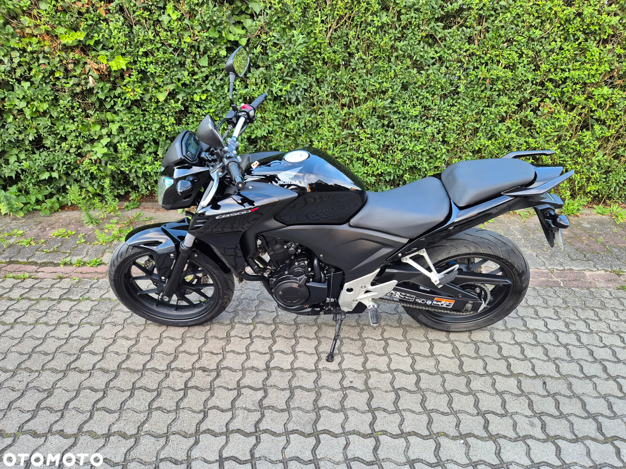 Honda CB - 11