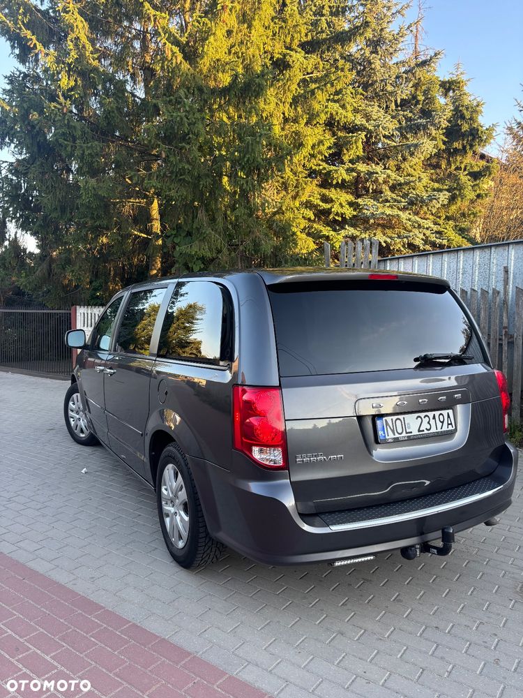 Dodge Grand Caravan 3.6 Express - 8