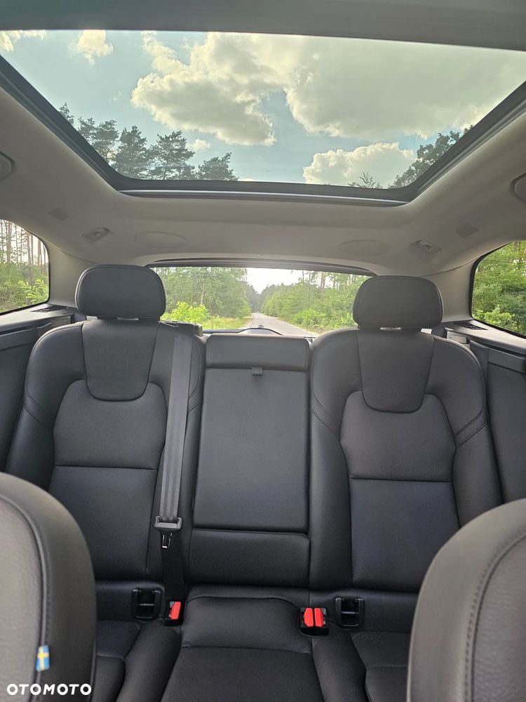 Volvo XC 60 T8 AWD Recharge Plus Dark - 14