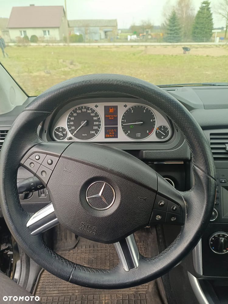 Mercedes-Benz Klasa B 200 CDI DPF Autotronic SPORT EDITION - 12
