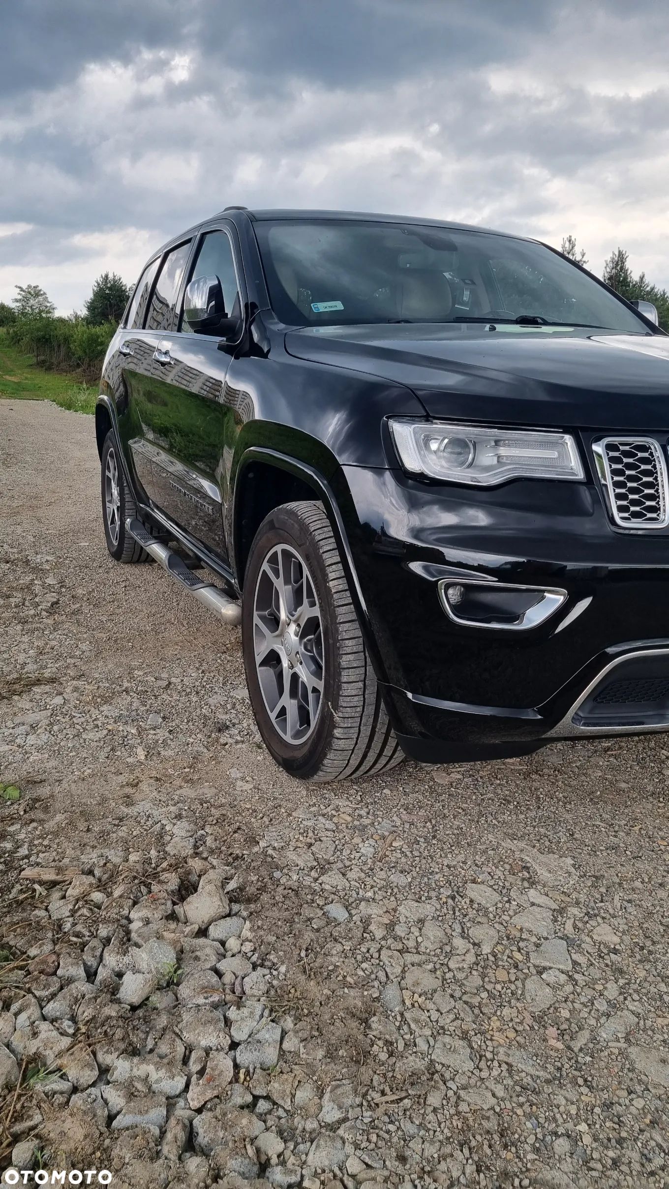 Jeep Grand Cherokee 5.7 V8 HEMI 4WD Automatik Overland