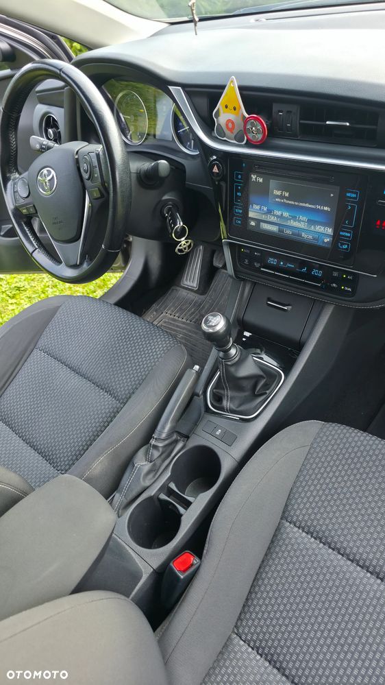 Toyota Corolla - 8
