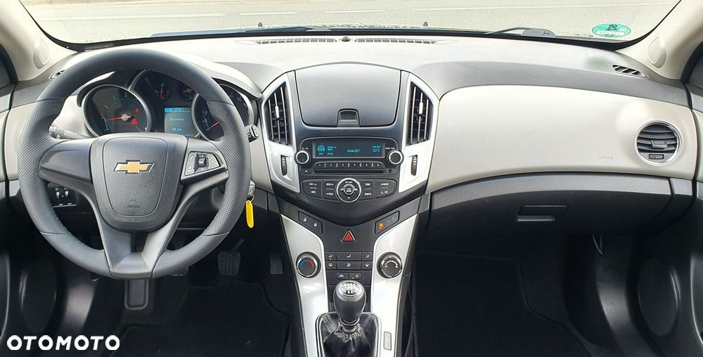 Chevrolet Cruze - 5