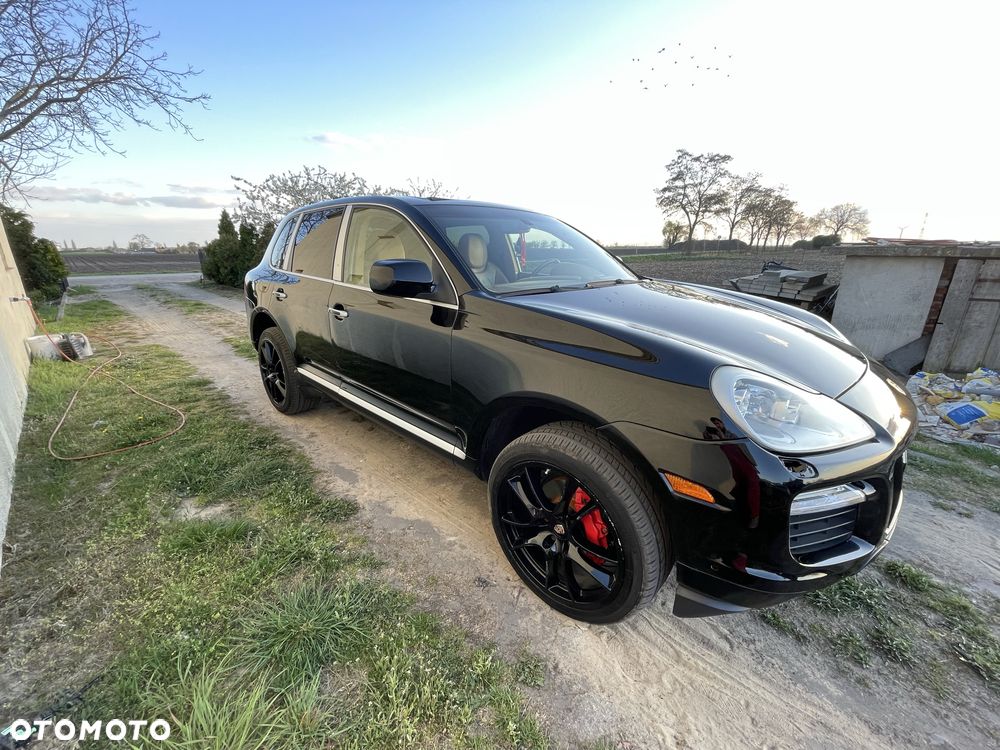 Porsche Cayenne - 3
