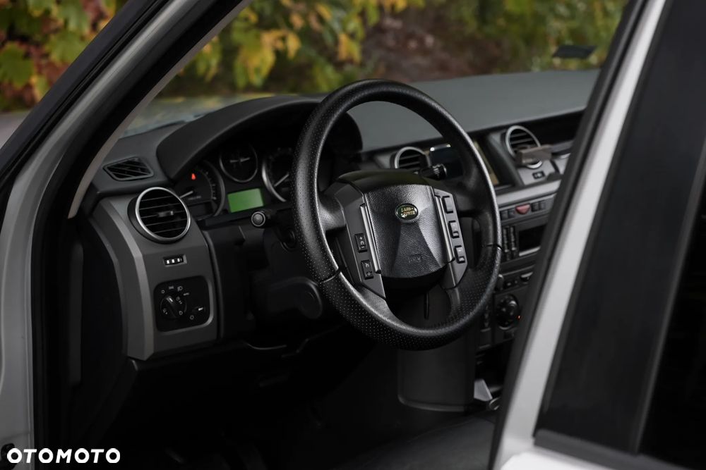 Land Rover Discovery 4.4 V8 HSE - 22