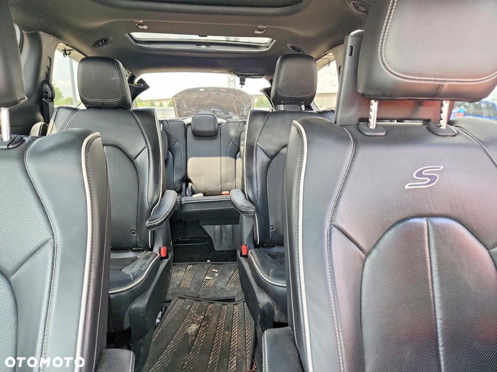 Chrysler Pacifica - 10