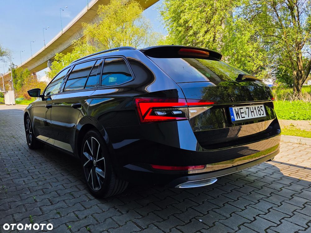 Skoda Superb 2.0 TDI SCR Sportline DSG - 29