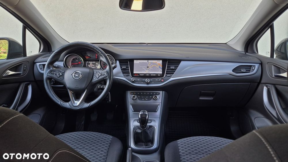 Opel Astra 1.4 T Sport EU6 - 9