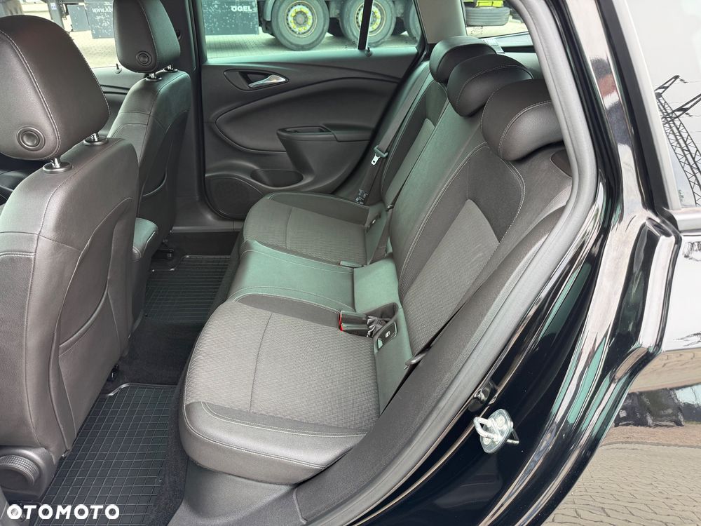 Opel Astra 1.6 D (CDTI) Innovation - 22