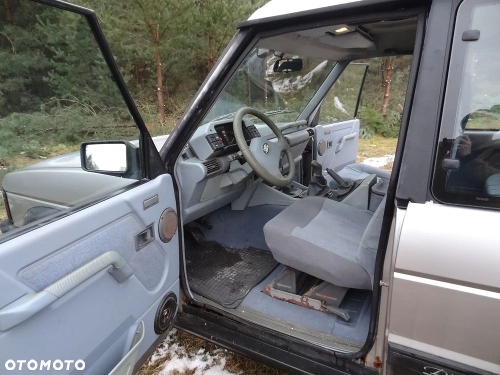 Land Rover Discovery - 21