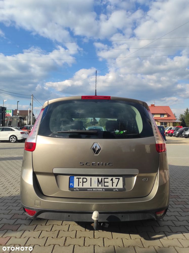 Renault Grand Scenic dCi 110 LIMITED - 8