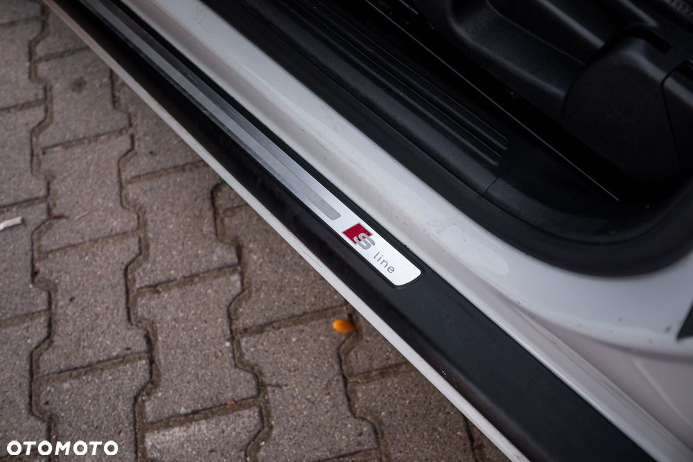 Audi A6 Avant 2.0 TDI DPF - 25