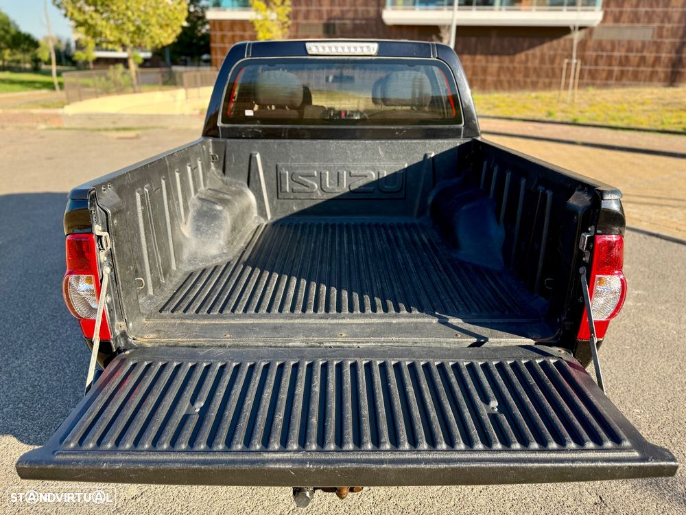 Isuzu D-Max 2.5 DTi CD 2WD L - 7